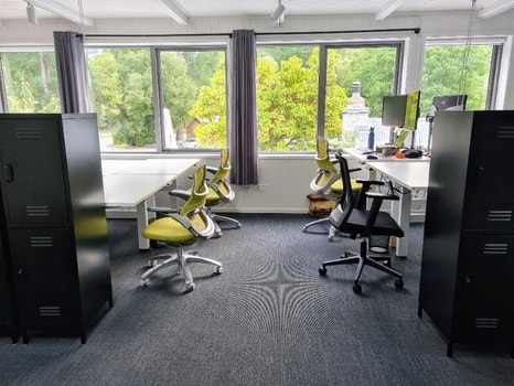 Arrowtown Desk Spaces