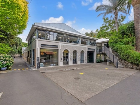 Shared Industrial Style, Dog-Friendly Office 