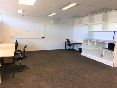 Christchurch Office or Desk Space Available image 5