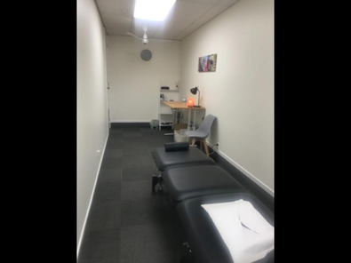 Large Treatment Room  - Northcote  image 4