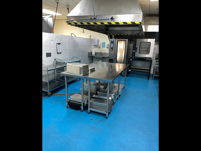 PROFESSIONAL KITCHEN - FULLY EQUIPPED image 4