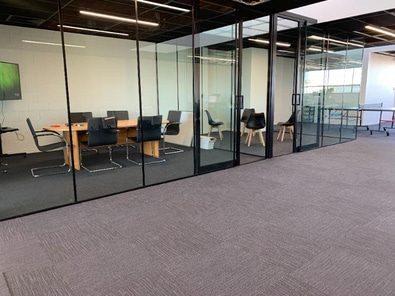 Kingsland shared office with Tech Startup image 3