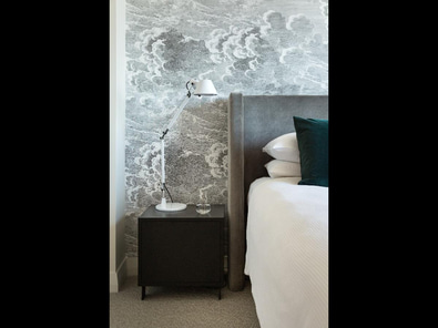 Character New York Style Loft Apartment  image 6