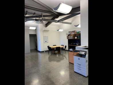 Newton Space Available $370 p/m (negotiable) image 3