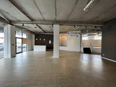 Contemporary Office/Showroom For Lease image 3