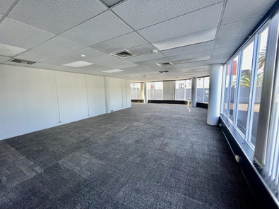 Modern City Fringe Workplace For Lease image 3