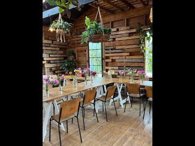 Gorgeous West Auckland Apple Barn image 4