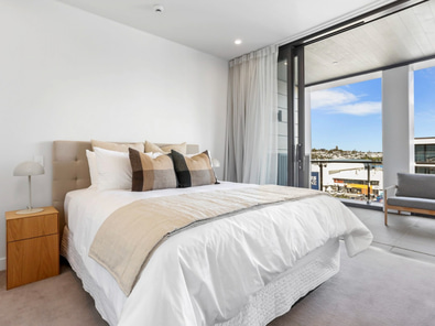 Beach house living  image 6