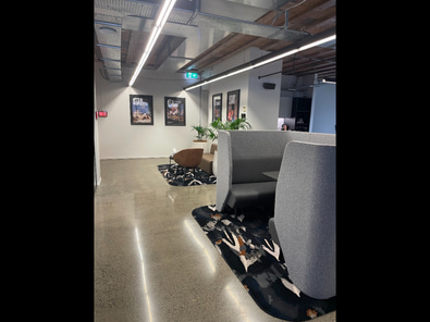 Office Desks for Rent in Prime CBD Location  image 4
