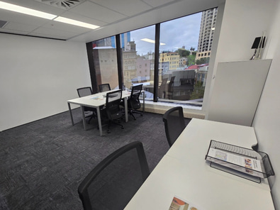 Offices & Coworking at 125 Queen OPEN NOW image 4