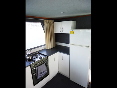 House Boat for Hire Auckland image 3