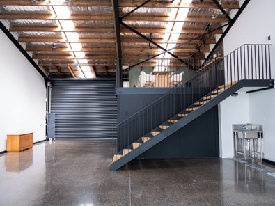 Contemporary, light-filled creative studio image 9