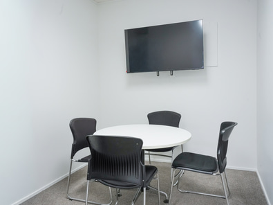 Penrose Co-Working Space - Office101 image 9