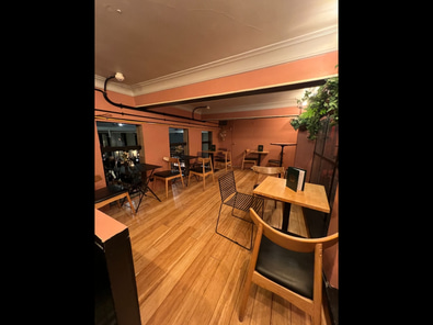 Otto Champagneria & Beer Hall image 7