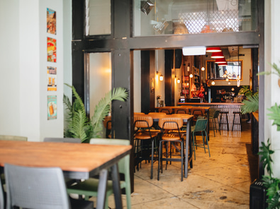 Otto Champagneria & Beer Hall image 5