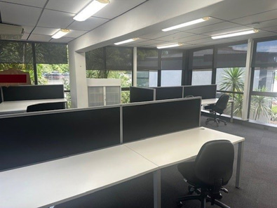 Modern Office Desks in Newmarket image 4
