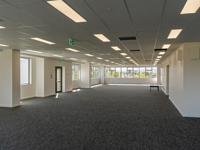 Premium workspace at Blue Mountains Campus image 5