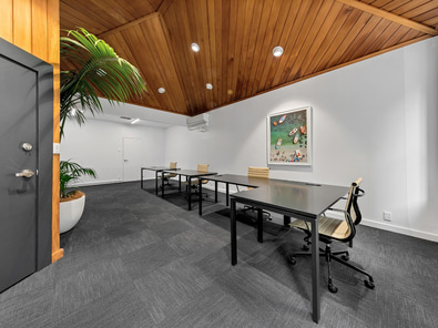 Character Offices Wyndham Street  image 8