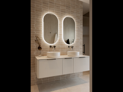 Thornton residence - stunning shoot location image 9