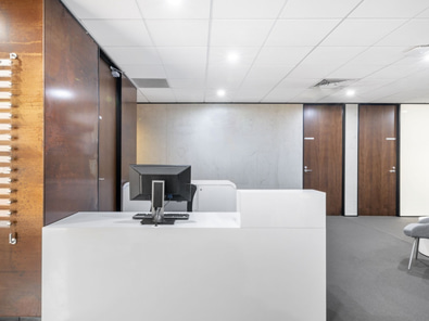 Regus Hamilton Medium Private Office image 3