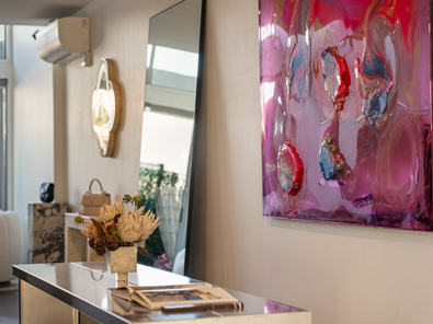 Light-Filled Fashion Studio & Showroom Space image 9