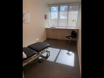 Medical Consulting Rooms/Suite image 4