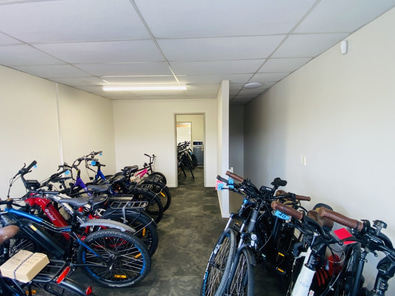 West Auckland Warehouse + Office For Lease  image 4