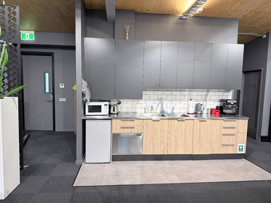 Professional Desks Available – Up to Four image 8