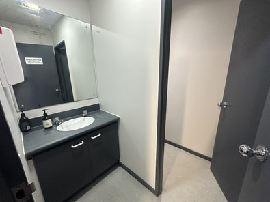 Private Office - Shared Amenities,  Rosedale  image 4