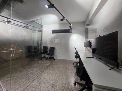 Shared office space in Takapuna image 6