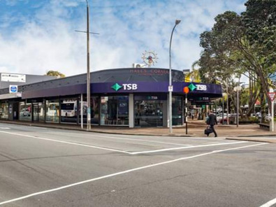 Takapuna Stand alone office with views image 4