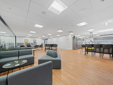 Dedicated Desks at Urban Hub image 9