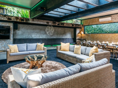 Kauri Springs Lodge | Waiheke Garden Venue image 8