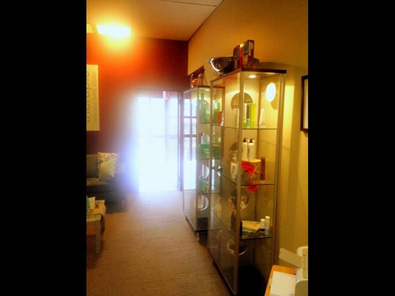 12sqm Office Overlooking Queen Street image 4