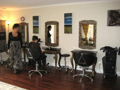 AMAZING SALON CHRISTCHURCH - RENT A CHAIR image 4