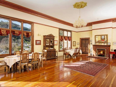 Warwick House - Nelson Weddings and Events image 3