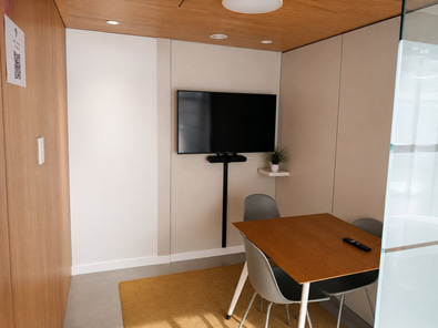 Lyall Bay Shared Office Space image 5