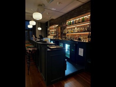 Hummingbird Lounge- Cocktail Bar Venue image 4