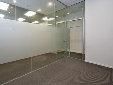 1 x Office Available including city carpark! image 4