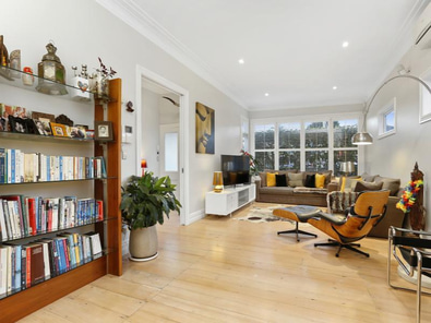 EXQUISITE PONSONBY VILLA WITH EXOTIC GARDEN image 4