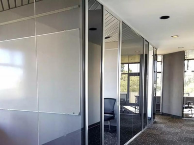 Burnside shared office(conditional free rent) image 3