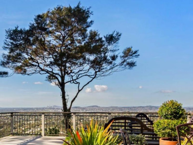 Titirangi Home Available for Shoots image 4