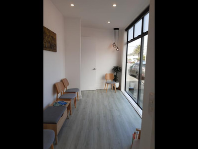 Consulting Room Available image 3