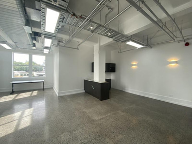 Premium Refurbished Office For Lease image 3