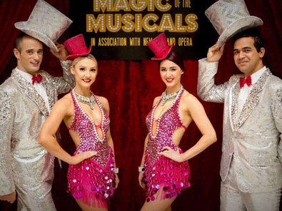 Les Follies Entertainement image 4
