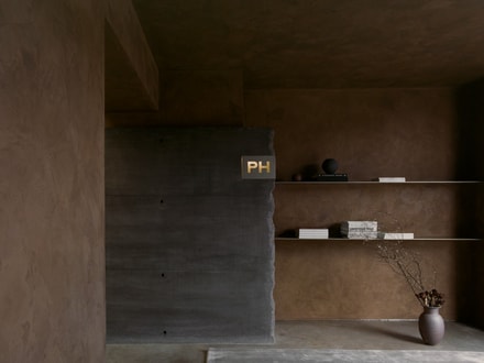 Architectural Light-Filled Studio