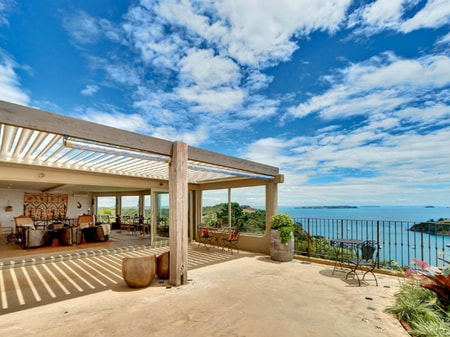 Stunning Delamore Lodge Shoot Location