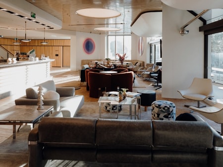 Alberts - Flexible Workspace