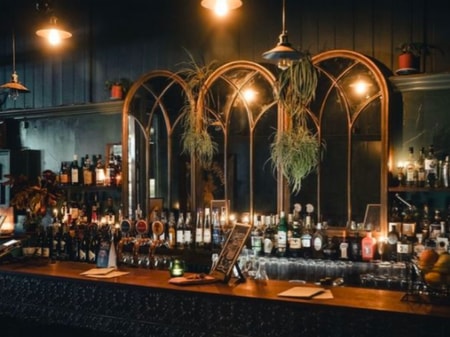 Intimate & Stylish Shoot Location