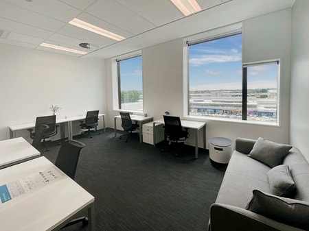 Coworking space in Regus Sylvia Park